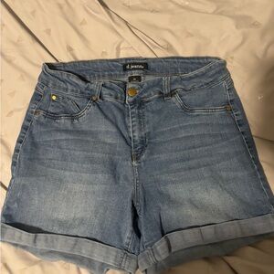D. Jeans Blue Jean Shorts with Cuffed Hem and Mid-Rise Fit